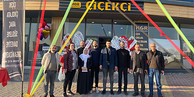 CHP Bağlar İlçe Başkanı Erdil Baydemir'den Yeni İş Yeri Açılışına Tam Destek