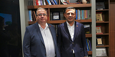 CHP ÇANAKKALE İL BAŞKANI LEVENT GÜRBÜZ: “BİRLİK VE BERABERLİKLE ÖRGÜT LİSTESİ OLUŞTURMALIYIZ”