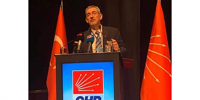 CHP’nin 38. Olağan Balıkesir Kongresinde CHP Balıkesir İl Başkanı Erden Köybaşı tekrar il başkanı seçildi.