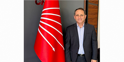 CHP Parti Meclisi Üyesi  Ecevit Keleş: 