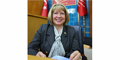 CHP TEKİRDAĞ MİLLETVEKİLİ NURTEN YONTAR: “TRAKYA'NIN EN BÜYÜK SORUNLARINDAN BİRİ KANSERDİR. ERGENE NEHRİ, YILLARDIR ZEHİR AKIYOR VE KANSER CAN ALMAYA DEVAM EDİYOR”
