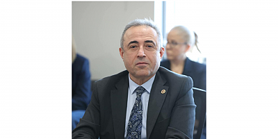 DR. İRFAN KARATUTLU: 