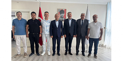 DR. İRFAN KARATUTLU: “MALİ MÜŞAVİRLERİMİZİN GÖRÜŞLERİ EKONOMİK GELECEĞİMİZ İÇİN DEĞERLİDİR”
