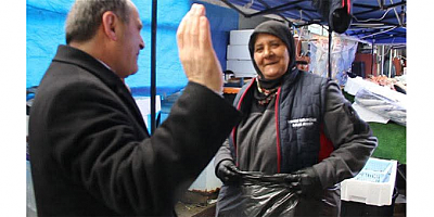 Ecevit Keleş: “Esnafın Yaşadığı Sıkıntıları Yerinde Dinledik”