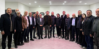 Ecevit Keleş: Sakarya Ordulular Derneği’ni Ziyaret Ederek Miting Davetimizi İlettik