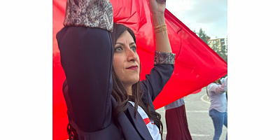 ELA ÇOKGÖREN SAHALARIN TOZUNU ATTIRIYOR