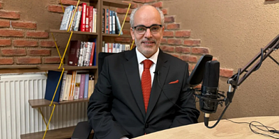 Elvan Öztürk: Türkçenin Yaşadığı Her Yer, Kültürümüzün de Yaşadığı Yerdir