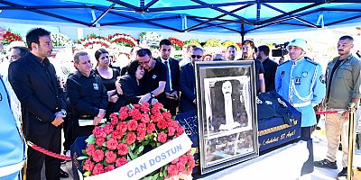 ENDER TOPÇUOĞLU BEŞİKTAŞ’TA TÜRKÜ VE DUALARLA UĞURLANDI 