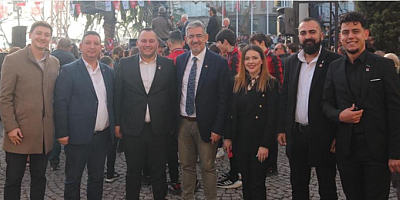 Erdek'te Tarih Yazılıyor: CHP'nin Güç Birliği ile Zaferin Temelleri Atılıyor!