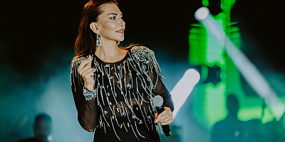 GASTROANTEP KONSERLERİ KAPSAMINDA EBRU YAŞAR SAHNE ALDI