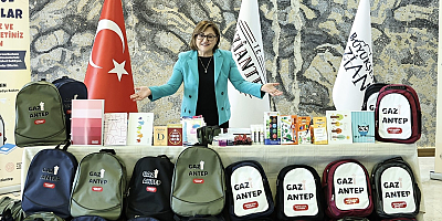 GAZİANTEP BÜYÜKŞEHİR, 1’İNCİ SINIF ÖĞRENCİLERİ İÇİN KIRTASİYE DESTEĞİNİ SÜRDÜRÜYOR