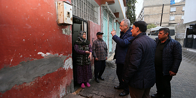 GAZİANTEP BÜYÜKŞEHİR'DEN YOĞUN YAĞIŞIN ARDINDAN SU BASKINI OLAN EVLERE DESTEK