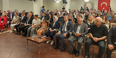 GENEL BAŞKAN BEDRİ YALÇIN'DAN AYŞE ATEŞ'E YILIN ANNELİK ÖDÜLÜ