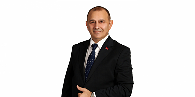 Genel Başkan İrfan Uzun: “Güçlü bir toplum, vicdanlı ve sorumluluk sahibi babaların omzunda yükselir”
