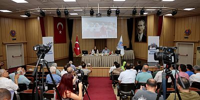 “HALEN KAYYIM HAYALİ KURANLAR, KAPI KAPI GEZİP KAYYIM DİLENENLER VAR”