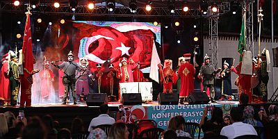 HEMŞEHRİ DERNEKLERİ FESTİVALİ RENKLİ GÖRÜNTÜLERLE BAŞLADI