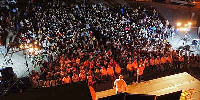 HER GÜN BİN 500 KİŞİ İZLİYOR