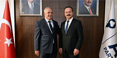 İl Başkanı Sebahattin Uzun: “Bu Ülke 3 Yılda Düze Çıkabilir, Yeter Ki Liyakate Şans Verilsin”