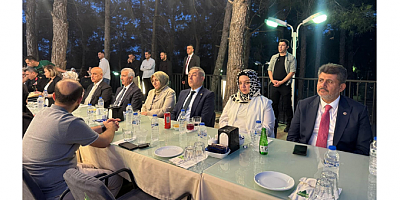 İrfan Karatutlu: “Şehitlerimizi rahmetle, gazilerimizi minnetle anıyoruz”