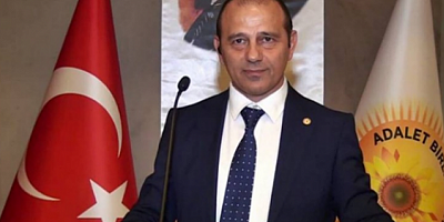 İrfan Uzun: Cumhurbaşkanı Adayı Oldum Çünkü Türkiye İki Seçeneğe Mahkûm Değildir