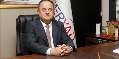 İş İnsanı Coşkun Doğmuş’tan Kızılay Haftası Mesajı