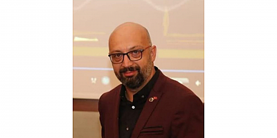 İş İnsanı Mustafa Üstün: 