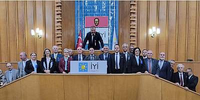 İYİ Parti Karesi İlçe Başkanlığından Ankara Çıkarması:  Genel Başkan Dervişoğlu'na Balıkesir Temsili Hediye