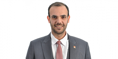 İzmir’in Kurtuluşu ve CHP’nin Kuruluş Yıldönümü: İki Bayramı Bir Arada Kutluyoruz!