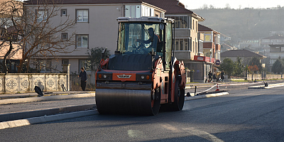 Karasu Mimar Sinan Caddesi’nde  asfalt çalışmaları başladı