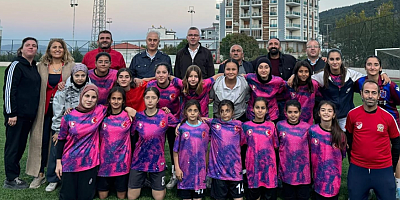 KEMALPAŞA ÖREN KADIN FUTBOL TAKIMI KULÜP BAŞKANI SEVTAT TEKYE’DEN RAMAZAN BAYRAMI MESAJI