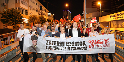 KÜÇÜKÇEKMECE’DE 30 AĞUSTOS ZAFER BAYRAMI COŞKUYLA KUTLANDI