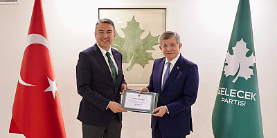 Mehmet Bekhan: “Cumhuriyet, Türk Milletinin Hürriyet İradesini Devletin Kalbine Yerleştiren En Büyük Medeniyet Hamlesidir”