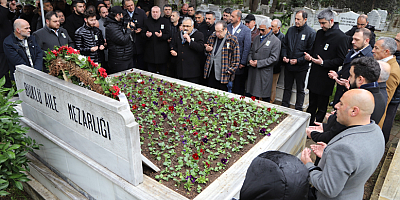 Merhum Başkan Mehmet Ali Büklü, Mezarı Başında Anıldı