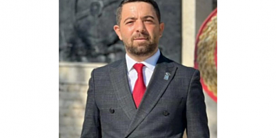 Mesut Efe: Hüzünle Bir Sayfayı Kapatıyor Yeni Parti’de Yeni Bir Başlangıç Yapıyorum