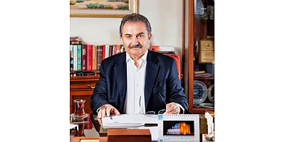 NAMIK KEMAL ZEYBEK: “TÜRKİYE BİR İMPARATORLUK DEĞİL, ULUS DEVLETTİR”
