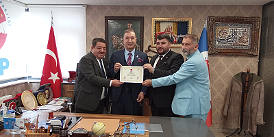 Nevzat Durduhan Mazbatasını Alarak Göreve Başladı: Anadolu Birliği Partisi’nde Yeni Bir Dönem Başlıyor!