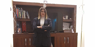NİLÜFER BADUR: TÜRKİYE BÜYÜK BİR ÇIKMAZIN İÇİNDE!