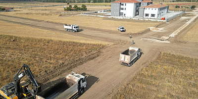 Okul yolu için hummalı çalışma
