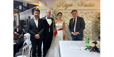 Özvurmaz Ailesinin Mutlu Günü