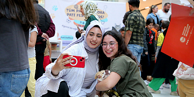 Pati Festivali renkli görüntülere sahne oldu