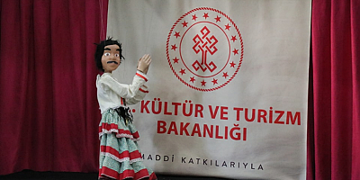 Pozantı'da Kukla ve Hacivat-Karagöz oyunu sergilendi