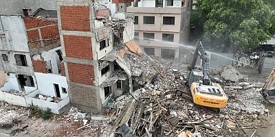 Riskli yapılar kalkıyor, vitrin yenileniyor