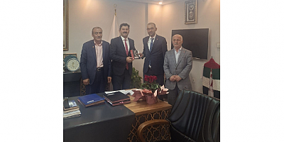 SAADET PARTİSİ ÇANKAYA İLÇE BAŞKANI SELİM KAYADAN'DAN ÖĞRETMENLER GÜNÜ ZİYARETİ