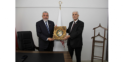SAADET PARTİSİ CEYHAN İLÇE TEŞKİLATINDAN ADANA İL BAŞKANI KEYHIDIR’A HAYIRLI OLSUN ZİYARETİ