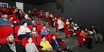 Sakarya’nın minikleri Büyükşehir’in etkinlikleriyle çok eğleniyor