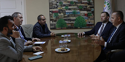 Semih Narlı’dan DEM Parti’ye başsağlığı ziyareti: “Barışın temellerini ilk Turgut Özal atmıştı”