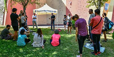 SPORSEVERLER TIRMANMA DUVARI ETKİNLİĞİNDE BULUŞTU