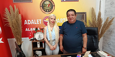Şükrü Güneri: Genç Sanatçılar Türkiye’nin Kültürel Geleceğine Değer Katıyor