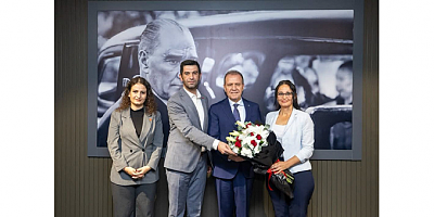 TOPRAK ÇALIŞKAN’DAN VAHAP SEÇER’E ZİYARET