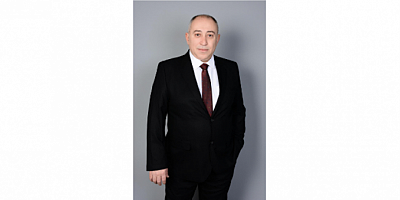 TOPRAK PARTİSİ GENEL BAŞKANI ÖMER ULUTAŞ: “SÖZDE SİVİL ANAYASAYI MİLLETE GETİRİN, REFERANDUM YAPALIM”